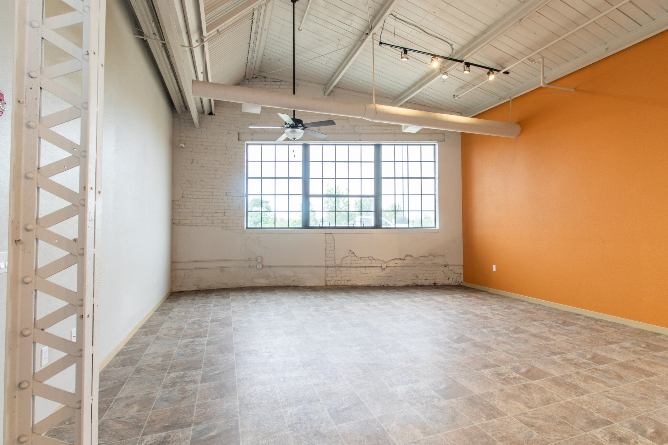 Fourteen91 Lofts Apartments, 1491 W. Kilgore Ave, Muncie, IN RentCafe